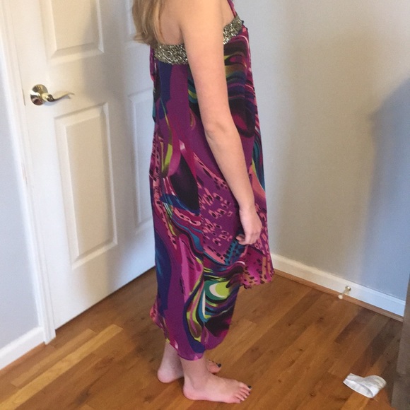 Women’s Authentic Icon Halter Style Dress Size Sm - Picture 4 of 8